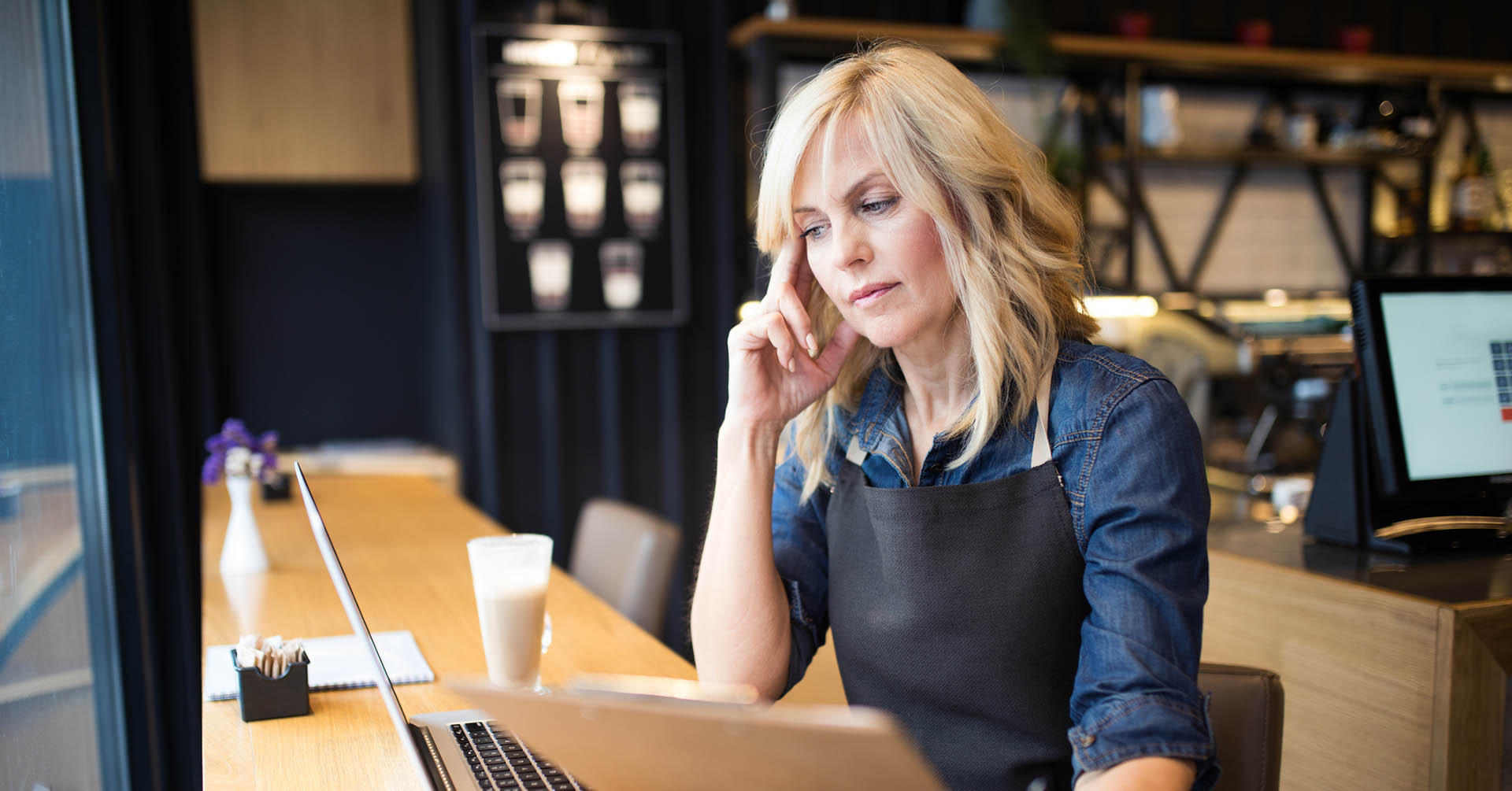 woman looking frustrated