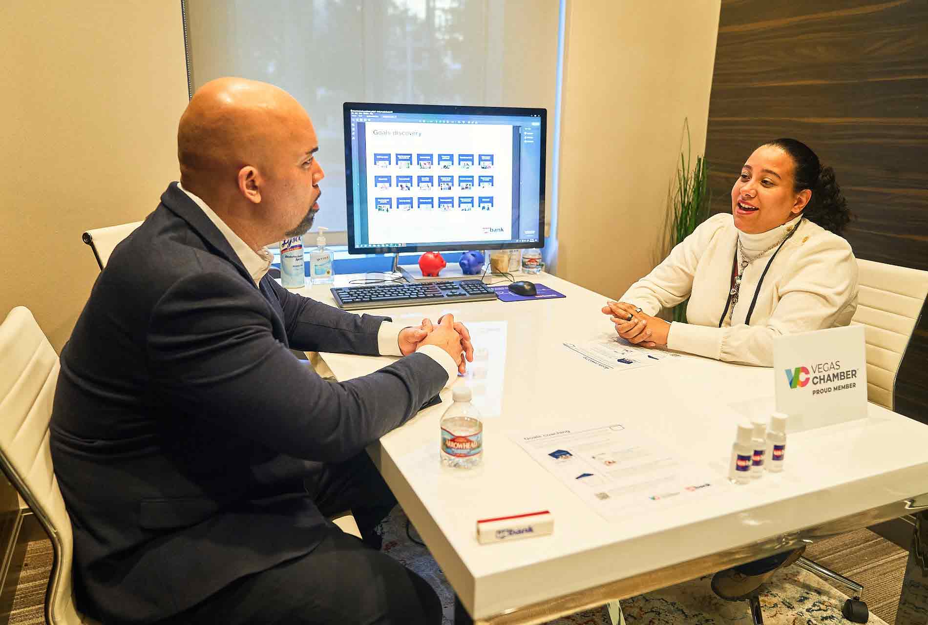 U.S. Bank Goals Coach Walt Carey meeting with a client