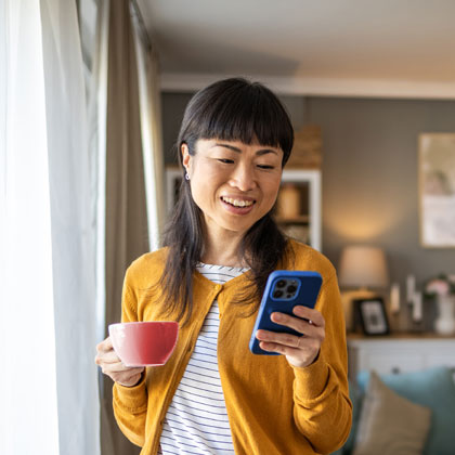 Women looking at her phone